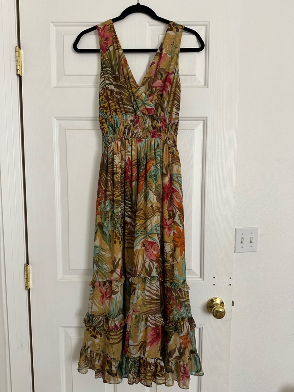 Chadwicks Olive Floral Tropical Print Sleeveless Maxi Dress